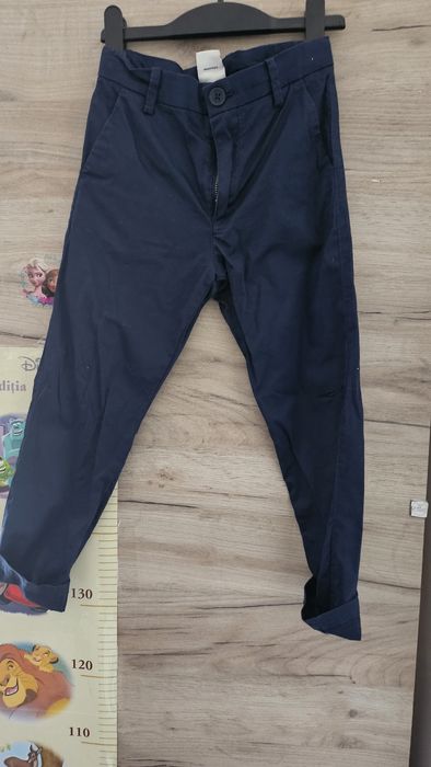 Sacou H & M ,mărimea 128 , cămașă H & M mărimea 128 ,pantaloni PRiMIGI