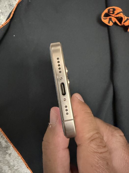 Iphone 16 pro 128 gb in garantie