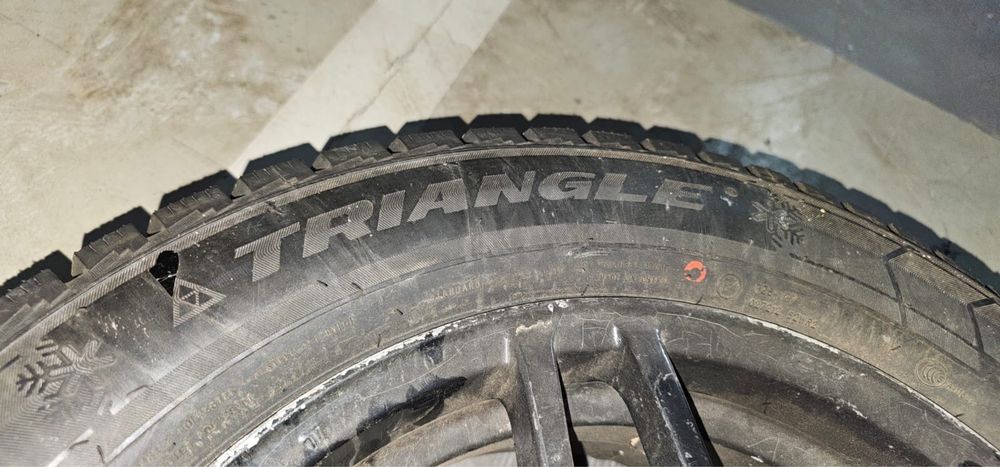 Продам диск резину 225/60 R17