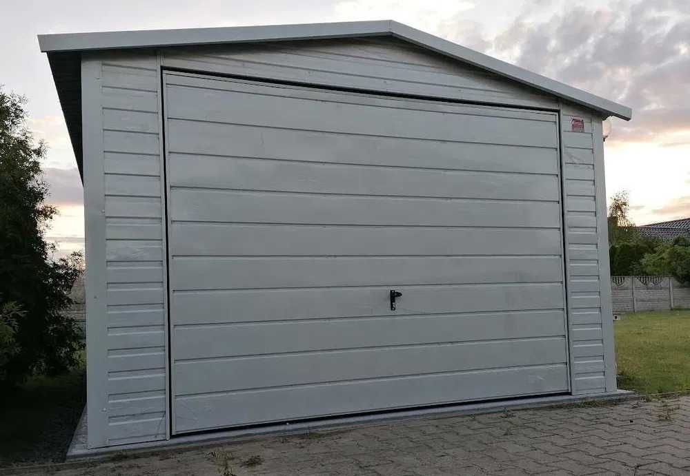 Garaj 3 m × 5 m din tablă tip lemn • Fabricat în Polonia