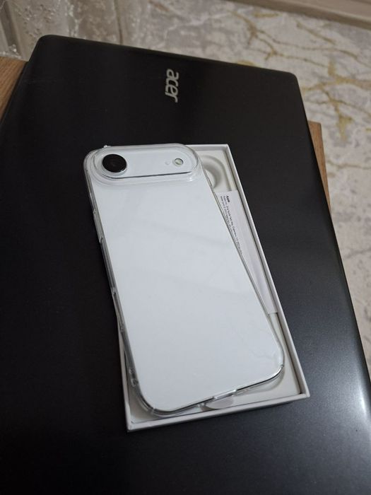 Iphone 7  Air ( dubay versiya )