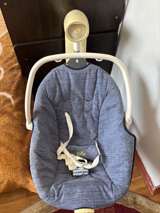 Продам детскую качалку, музыкальная