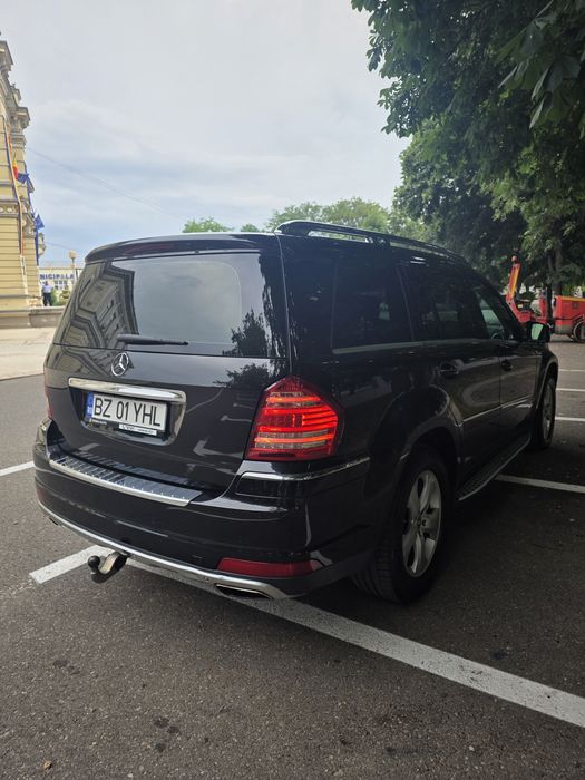 MERCEDES-BENZ GL-Class 2012 — imagine 3