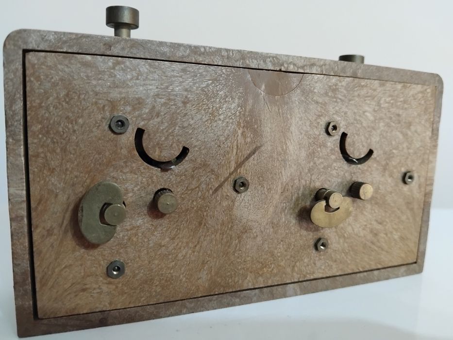 Часовник за шах бакелитен