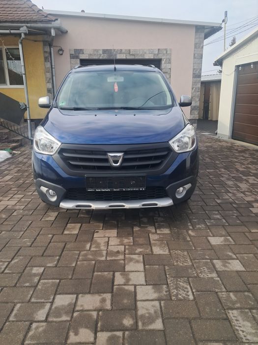 Dacia Lodgy Stepway 2017 motor 1.5 Diesel EURO 6 FARA AD BLUE