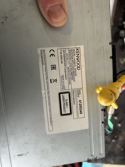 Продам автомагнитолу оригинал