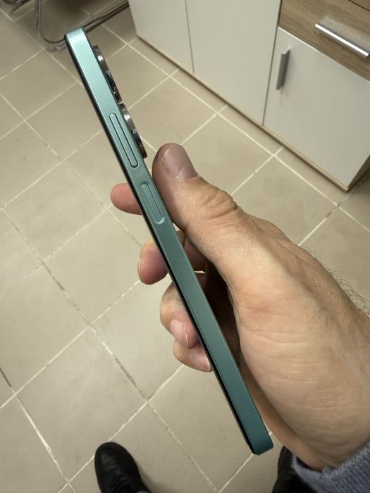 Realme C55 8+4/256gb - отличен