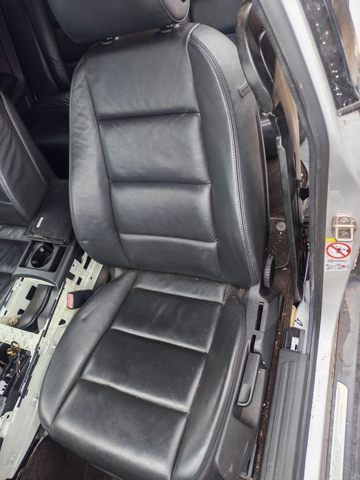 Interior piele Audi A6 C6 scaune cu incalzire bancheta rabatabila tapiterie piele neagra