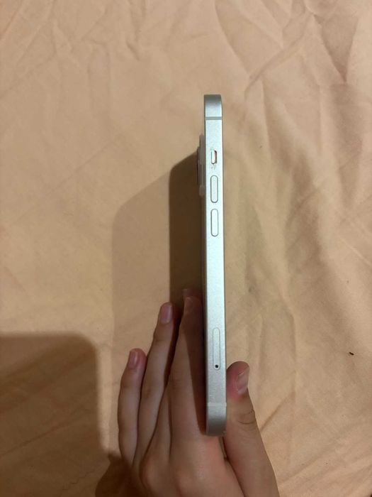 Телефон apple 13