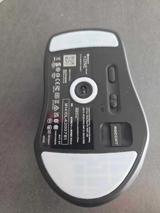 Геймърска Мишка - Roccat Kone Pro Air