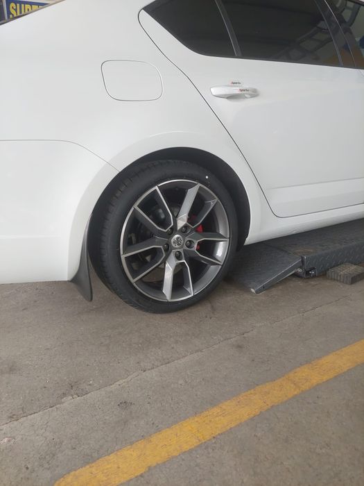 Anvelope vara încă în garanție 1 an