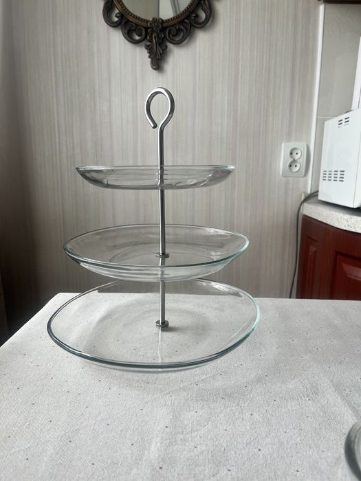 Продаётся этажерка