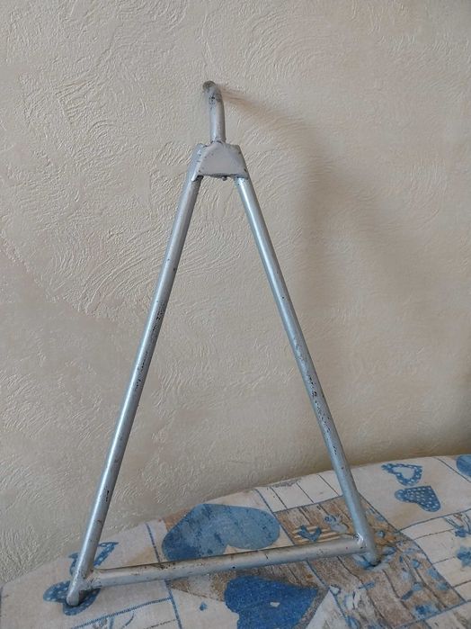 Стойка за кросов мотор!