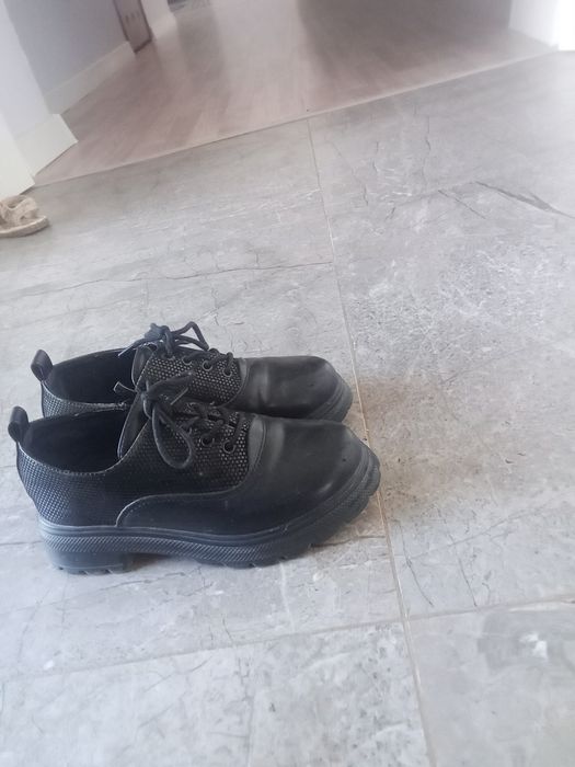 Женская обувь доя девочек