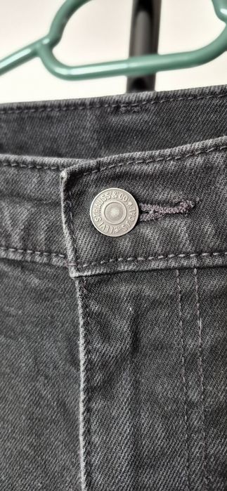 Blugi Levi's, marimea S (36)