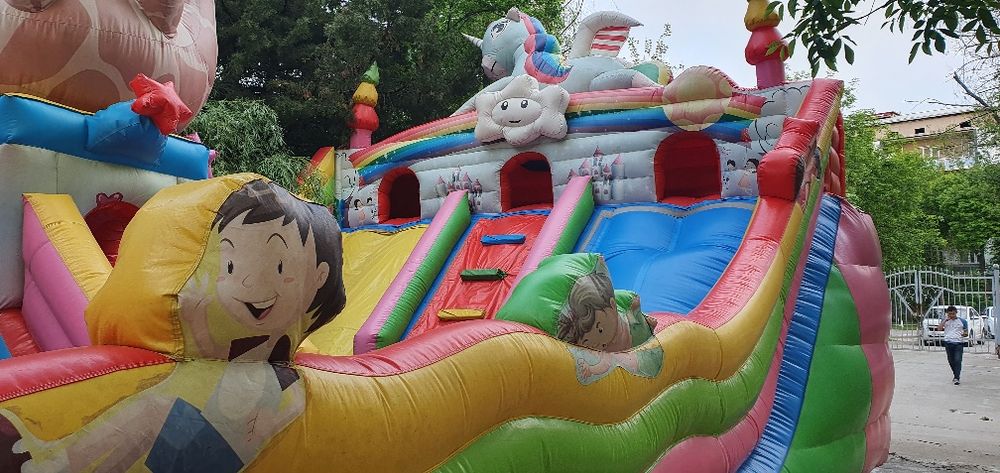 Yangi xolatdagi 6 ga 10 batut arzon narxda