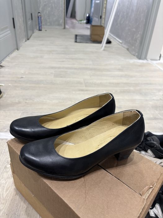 Женский.                         Туфли.