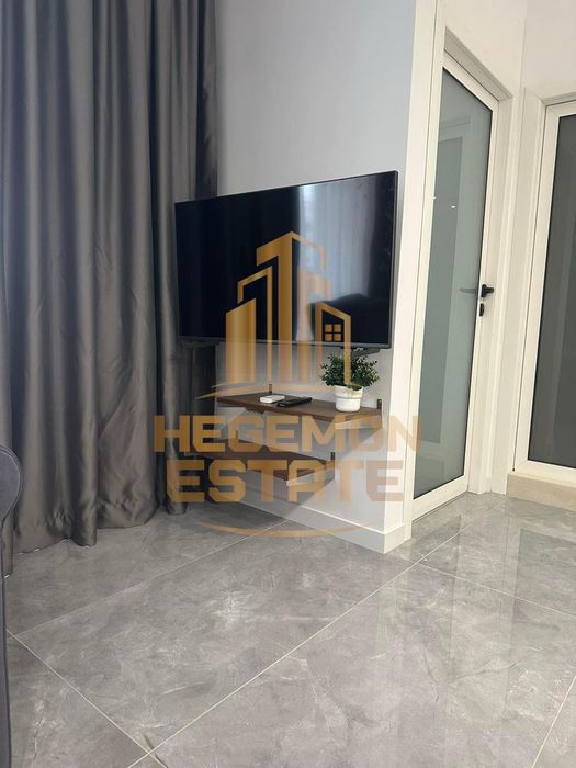 Продава се Двустаен апартамент в Варна, Аспарухово - 70 кв.м за 1829 €/кв.м - Снимка #5