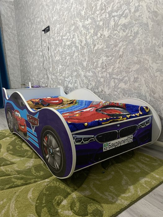 Детский машинка кровать