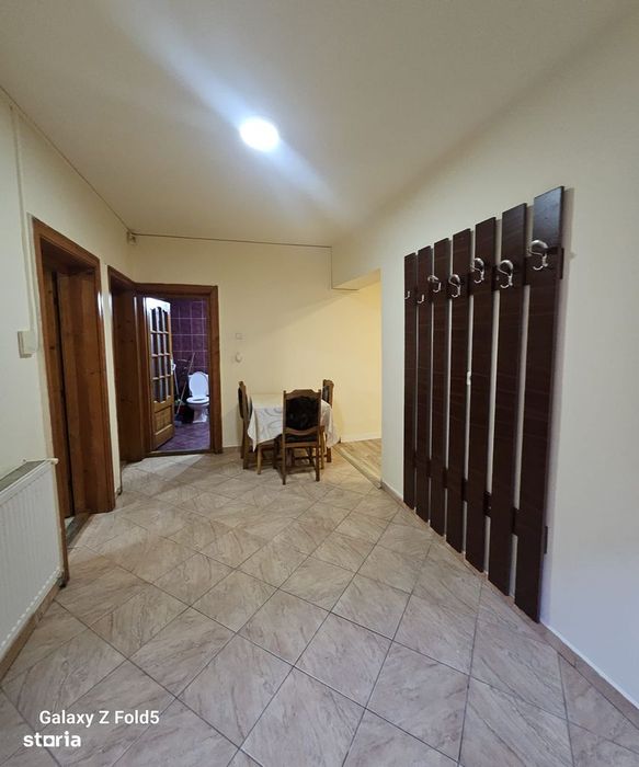 De închiriat pentru echipe de muncitori