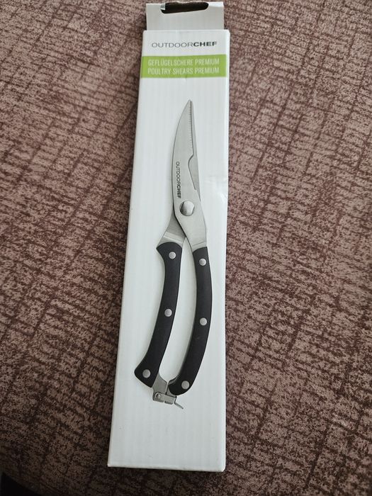 FOARFECA inox  pentru  tăiat carnea de pui