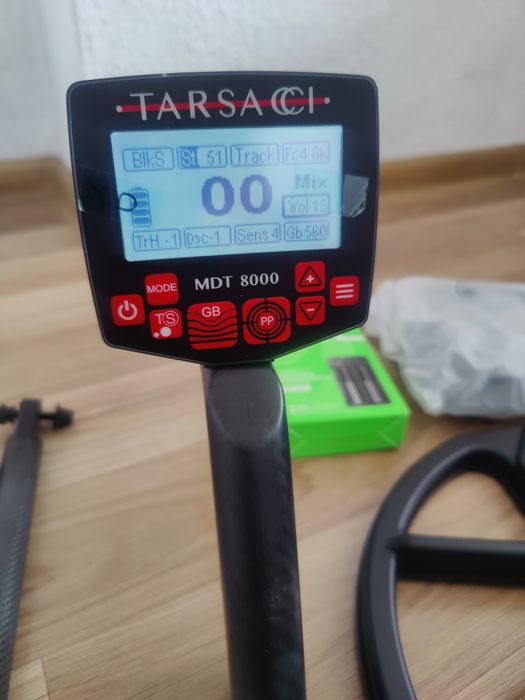 Tarsacci MDT 8000 XD  металдетектор металотърсач