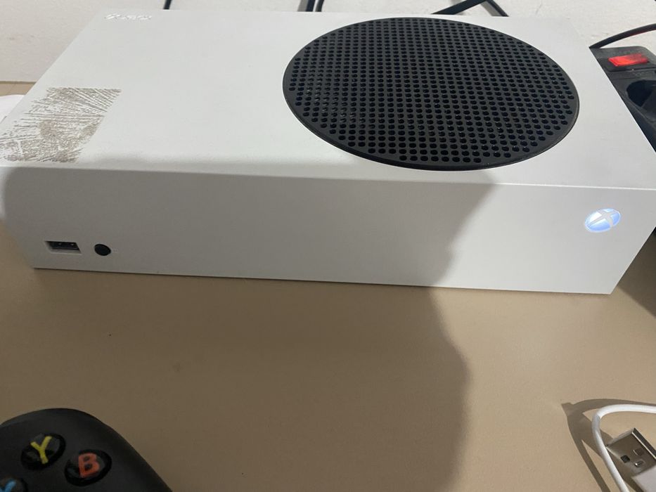 Продам Xbox series s