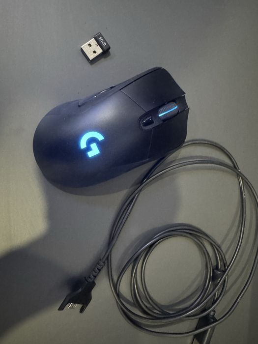 Logitech G703 Lightspeed Wireless Gaming Mouse + cablu