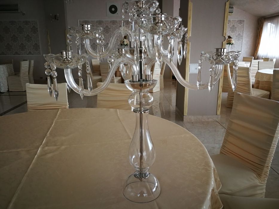 Sfeșnic cristal Bhoemia sigilat ideal pentru un cadou ,birou sau casa