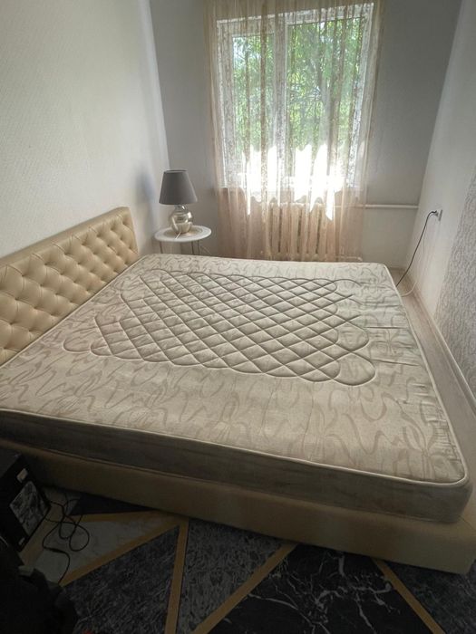 Матрас отдам даром!