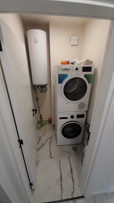 Продава се Многостаен апартамент в Пловдив, Каменица 2 - 131 кв.м за 2214 €/кв.м - Снимка #9