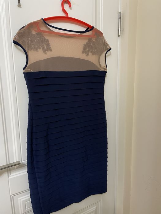 Кешкі/коктейль көйлек сатылады