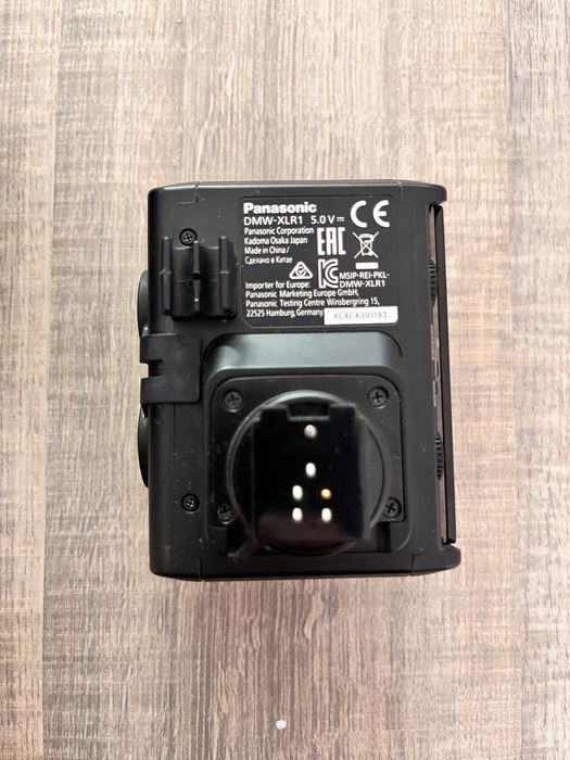 Аудио адаптер/миксер Panasonic DMW-XLR1 за GH5 и GH5S - 2 XLR входа