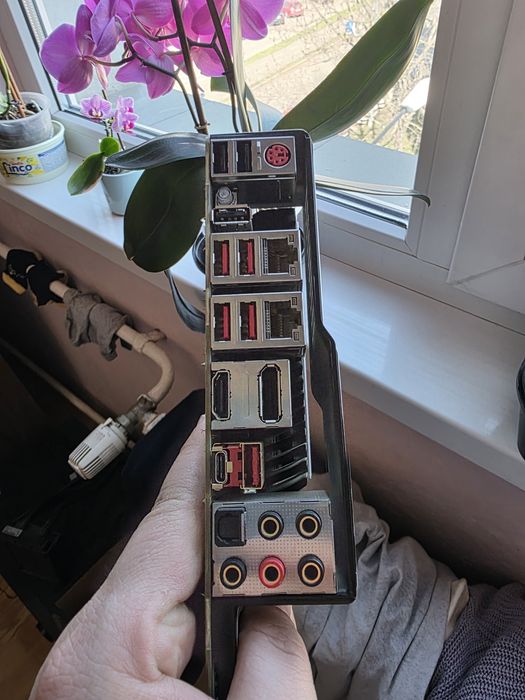 Vând kit i7 7700k/ z270 Msi xpower gaming titanium