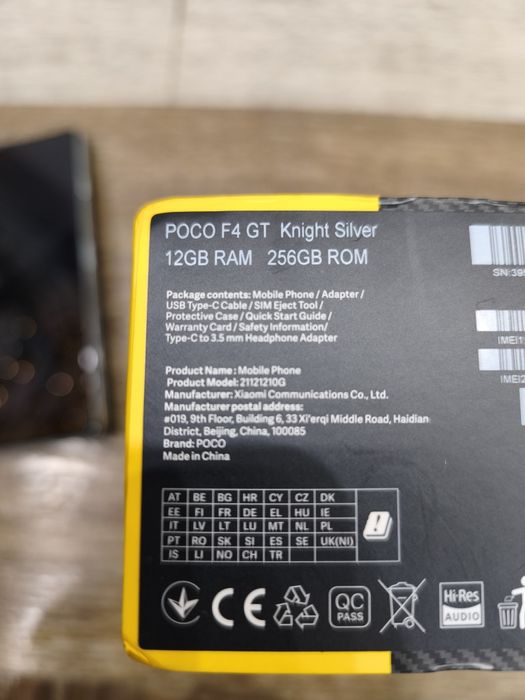 Телефон POCO F4 GT 12/256.