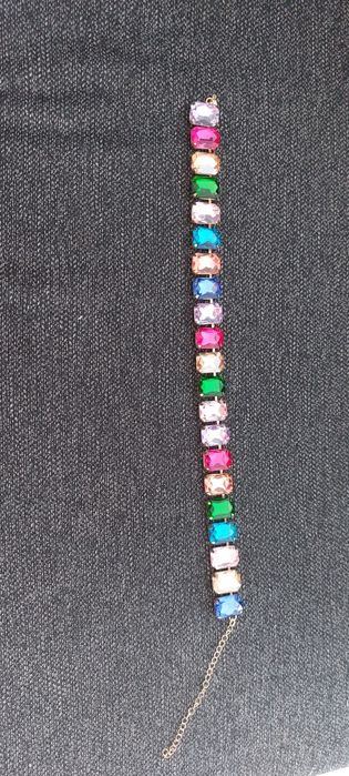 Колье женское продам