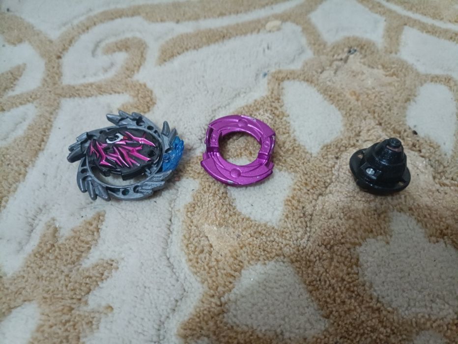 Продам бейблейды сток