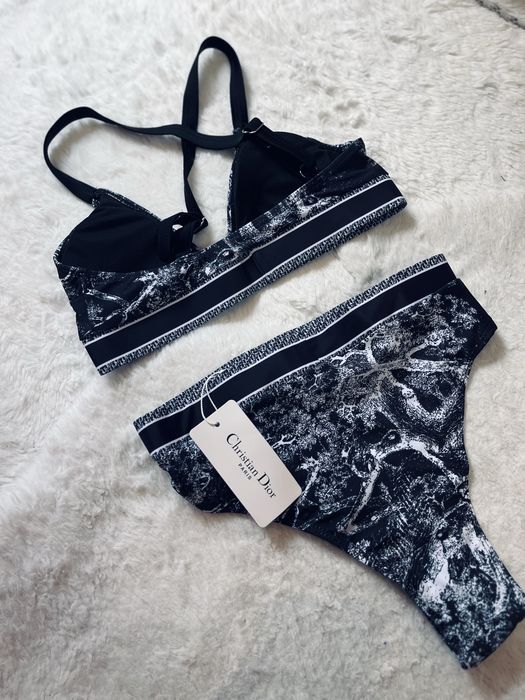 Бански Christian Dior