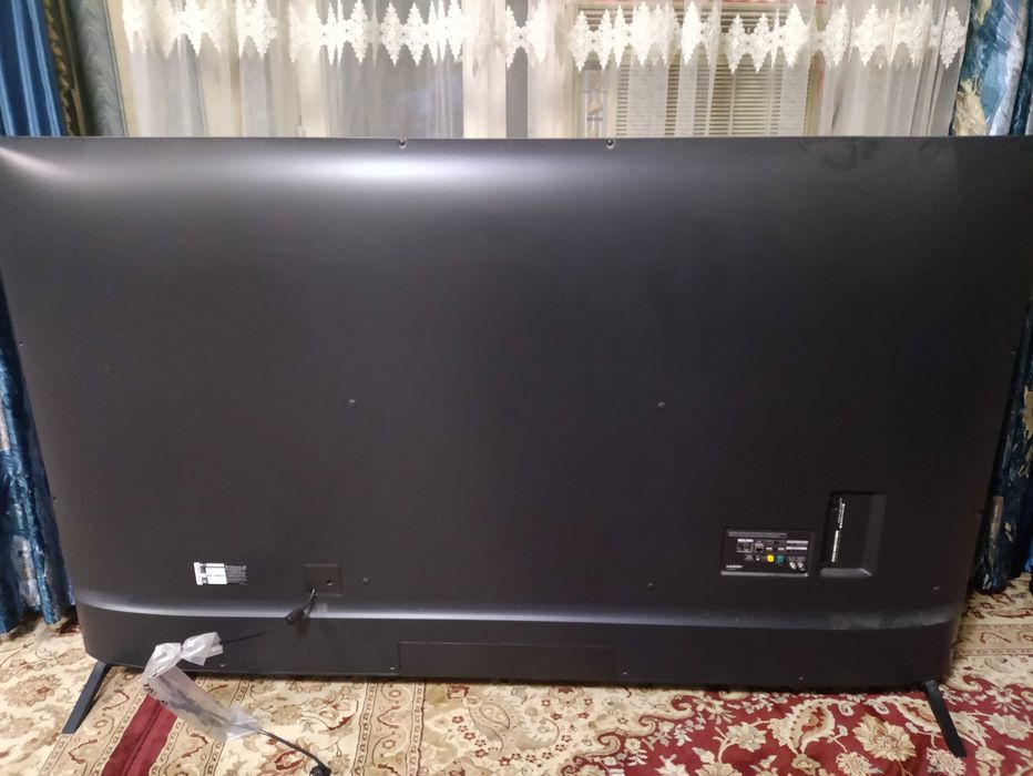Телевизор. LG 86"" дюйма (220см)