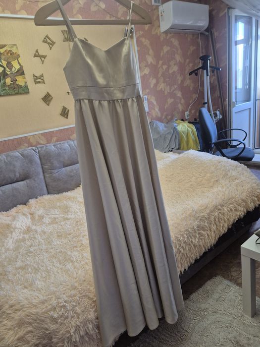 Продаётся платье