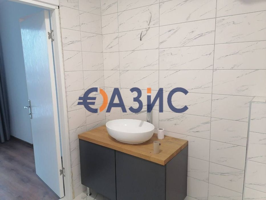 Продава се Двустаен апартамент в Свети Влас - 84 кв.м за 653 €/кв.м - Снимка #4