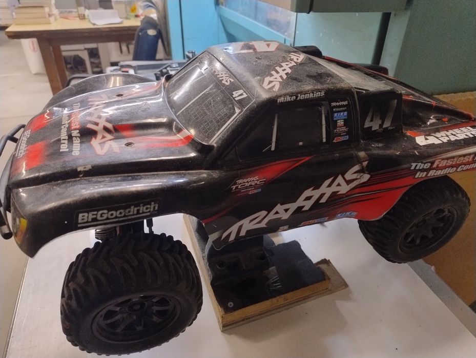 Traxxas Slash 1/10 4х4,RC ,рц