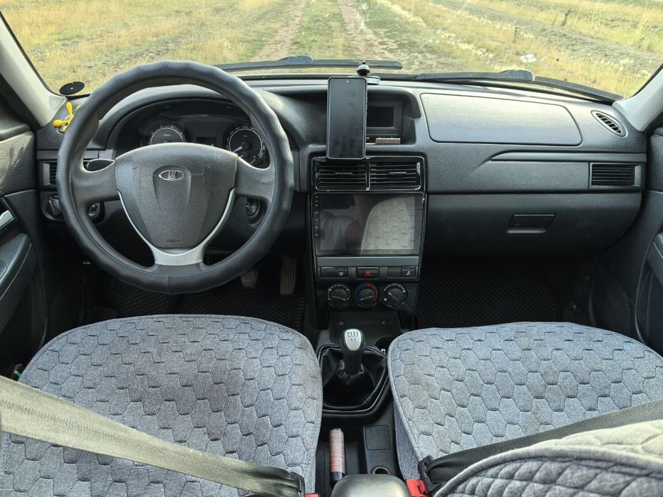 Продам приору без вложении