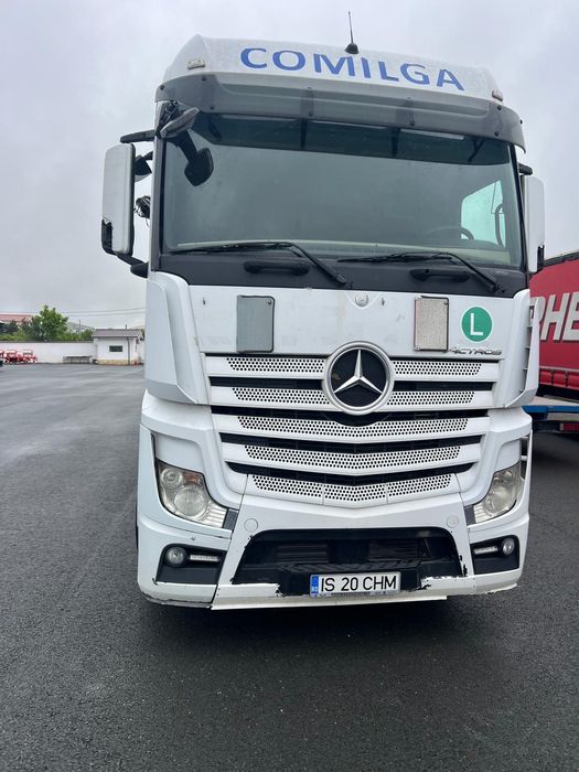 Autotractor Mercedes-Benz