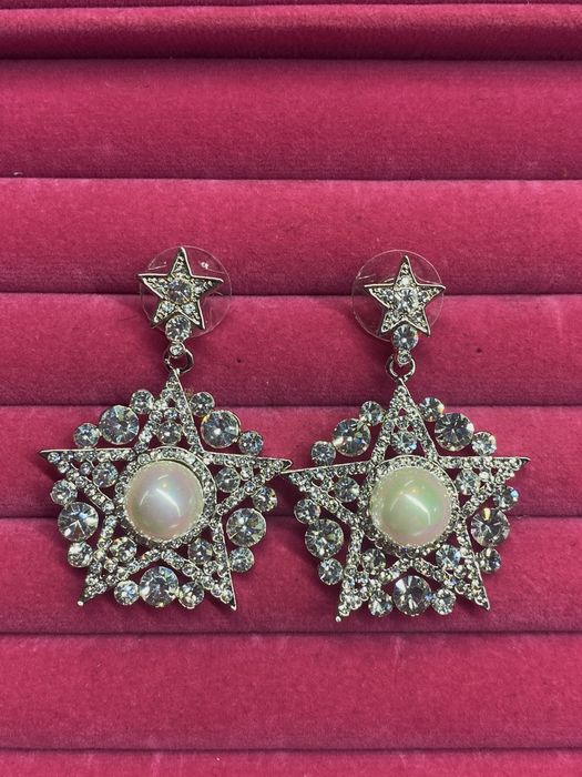 Cercei damă diferite modele