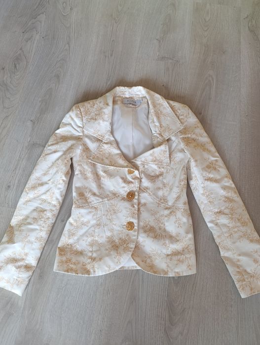 Вталено Сако размер С