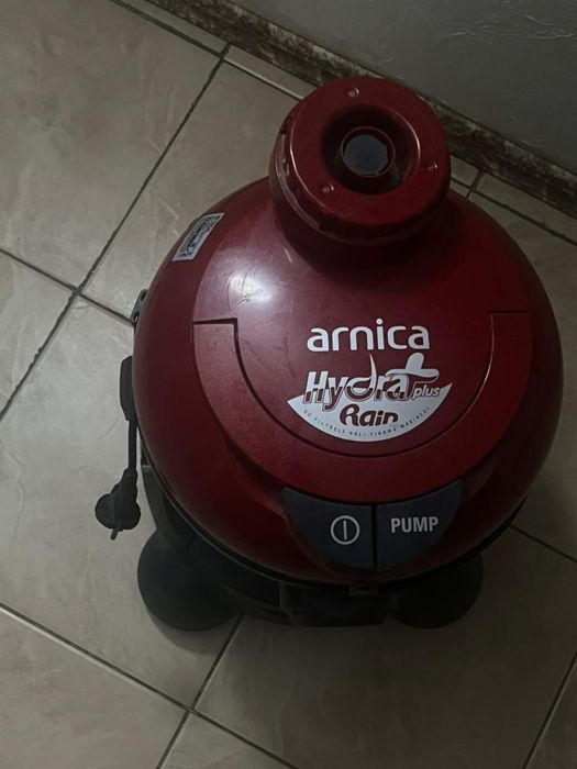 Пылесос arnica красный