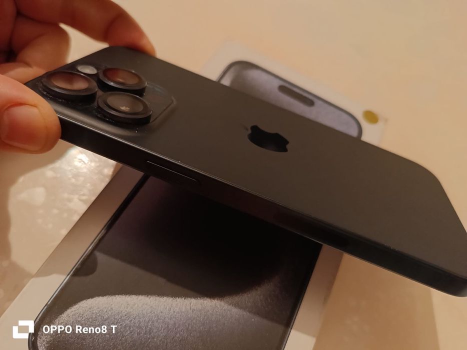 Срочно продам Apple iPhone 15 PRO MAX 256 gb