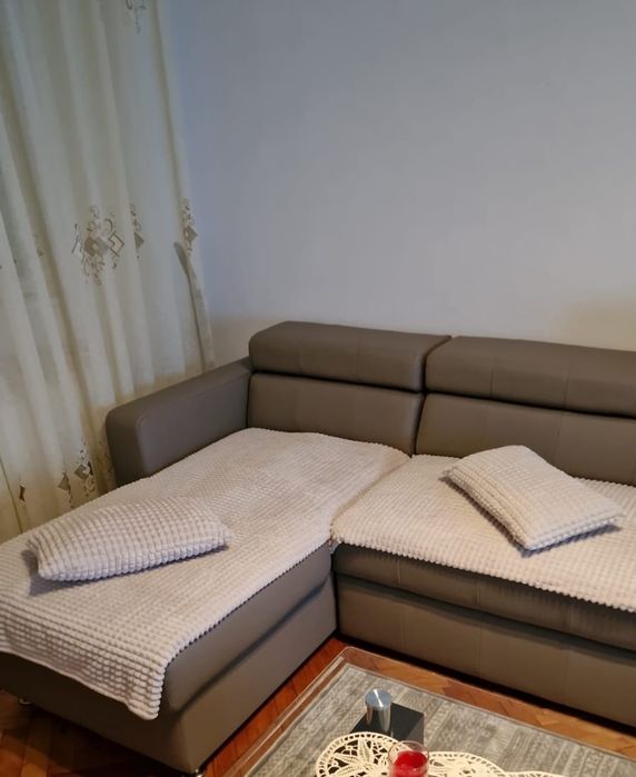 Vand canapea extensibila