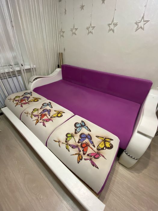 Диван раскладной,кровать